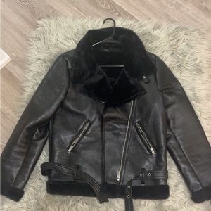 Leather Jacket With Fur